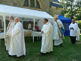 100 Jahrfeier Weingartenkapelle in Naumburg mit Bischof Dr. Michael Gerber (Foto. Karl-Franz Thiede)